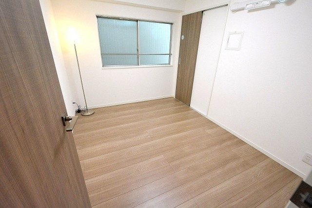 ファインライフ駒場2F 洋室2