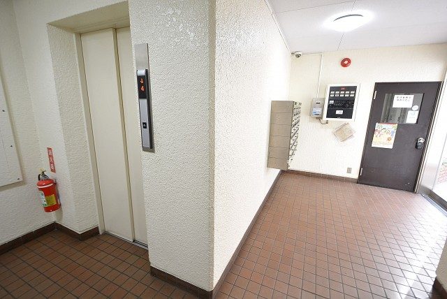 都立大バロンズコート エントランス