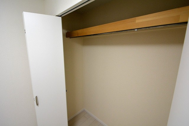 ライオンズマンション上用賀 洋室1