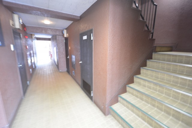 柿の木坂サニーハイツ エントランス