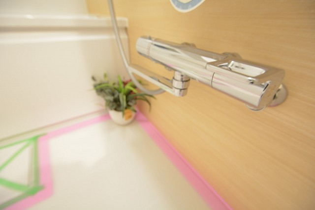 東海経堂マンション4F バス