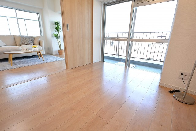 東海経堂マンション4F 洋室