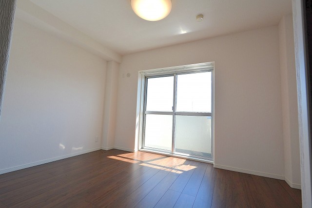 経堂セントラルマンション3F 洋室3