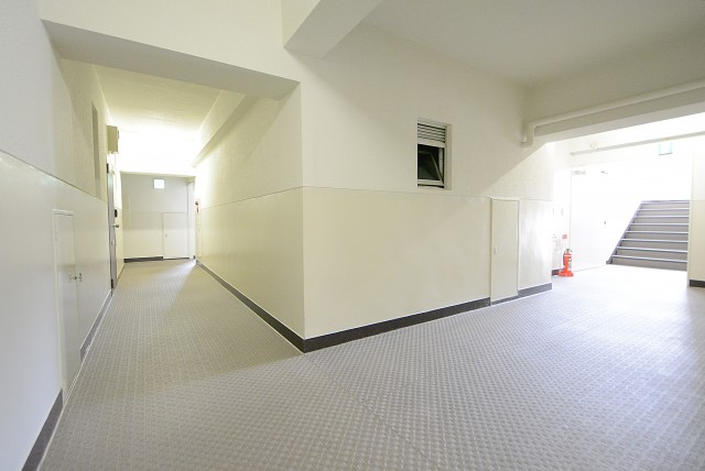東海経堂マンション 内廊下