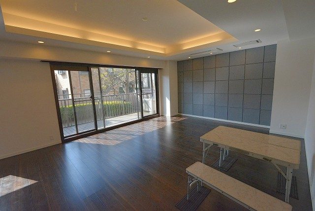 深沢ホームズ LD 