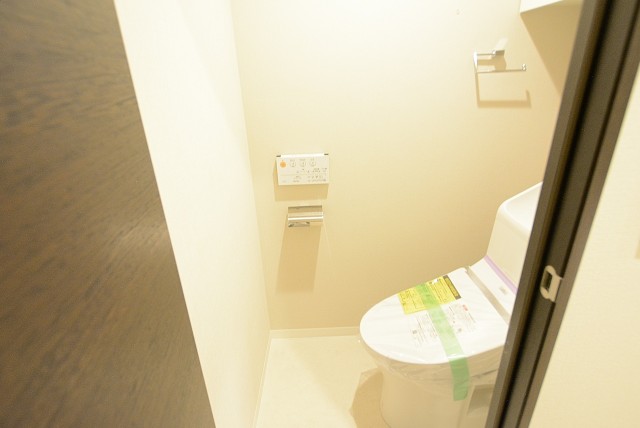 シャルム成城 トイレ