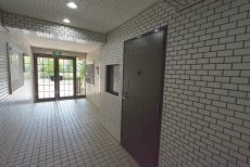 ライオンズマンション上用賀 エントランス