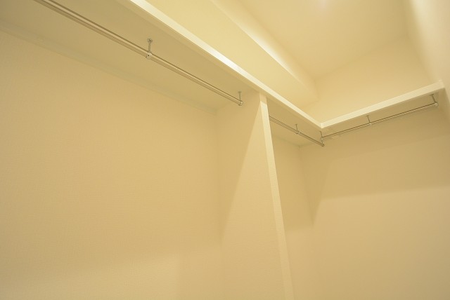 シャルム成城 洋室①