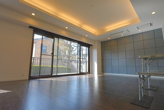 深沢ホームズ LD