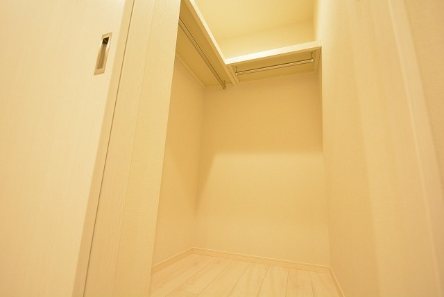 啓明宮前橋マンション 洋室1