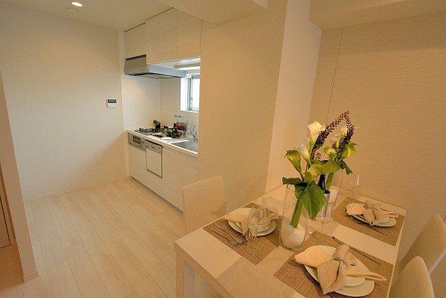 啓明宮前橋マンション LDK