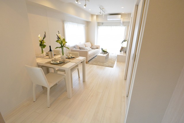 啓明宮前橋マンション LDK