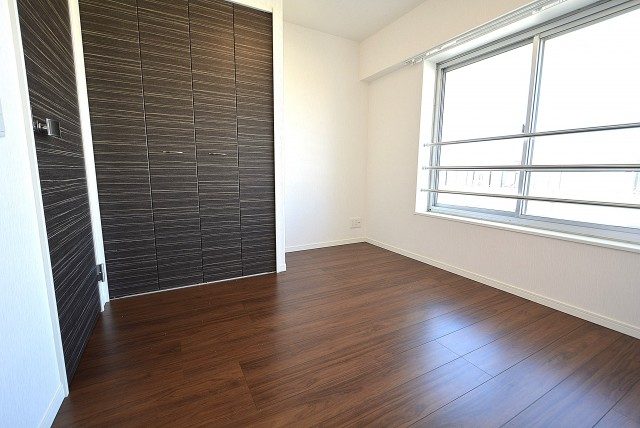 経堂セントラルマンション3F 洋室2 