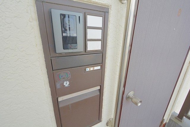 都立大バロンズコート 玄関