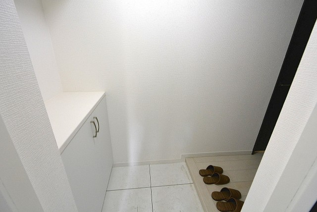 ライオンズマンション上用賀 玄関