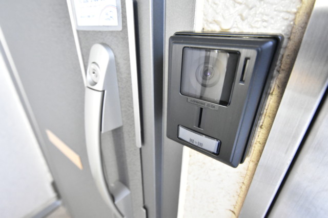 都立大第２コーポラス 玄関