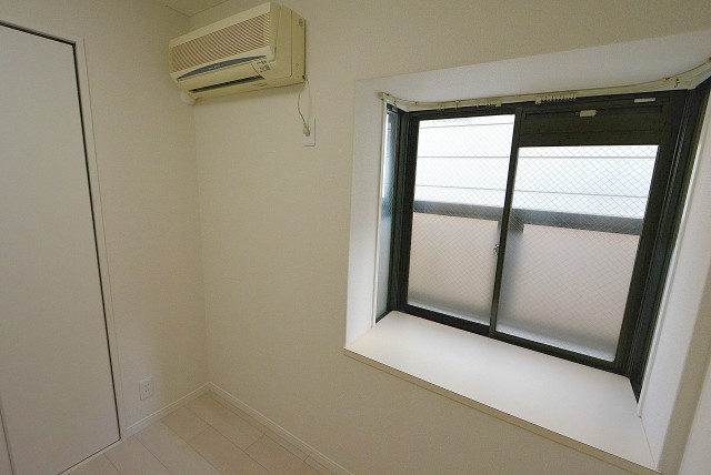 ライオンズマンション上用賀 洋室1