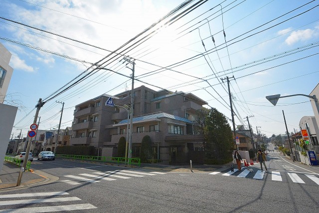 深沢ホームズ 外観