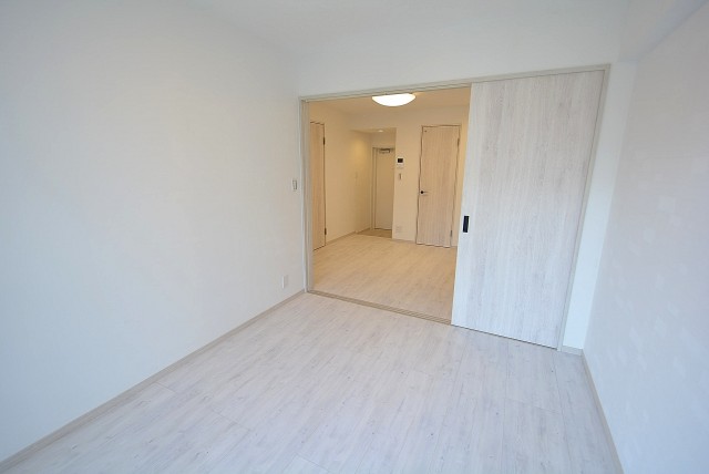 都立大バロンズコート LDK