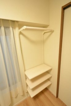 ライオンズマンション上用賀 洋室2