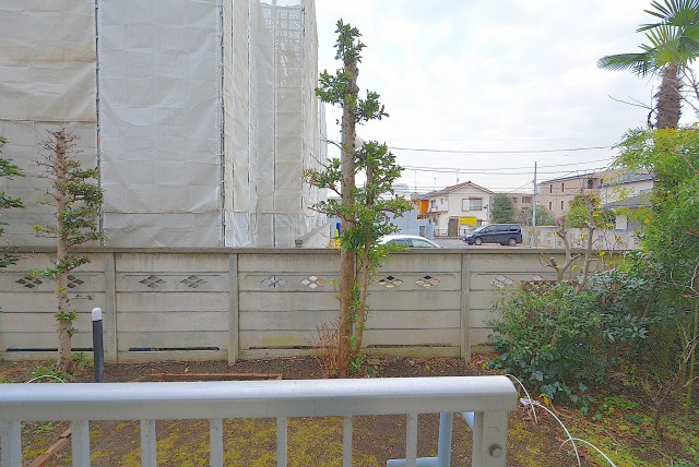 シャルム成城 バルコニー・庭