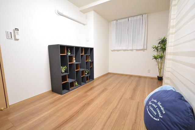 都立大第2コーポラス 洋室1