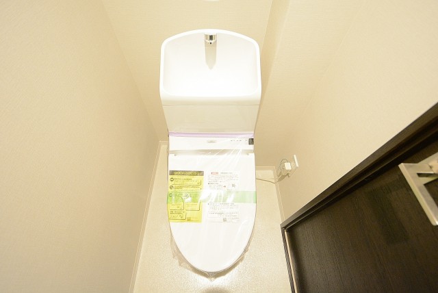 シャルム成城 トイレ