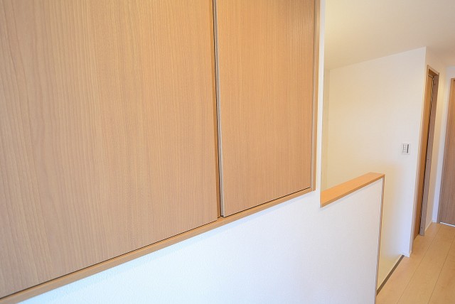 経堂セントラルマンション 　廊下収納