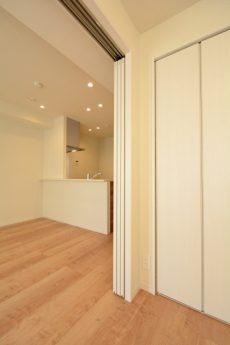 ライオンズマンション上用賀 洋室1