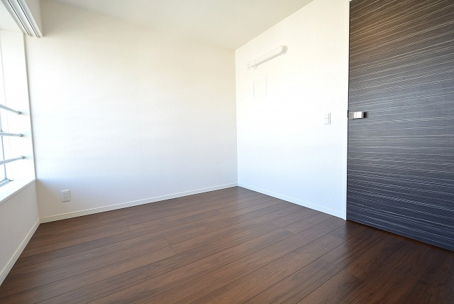 経堂セントラルマンション3F 洋室2