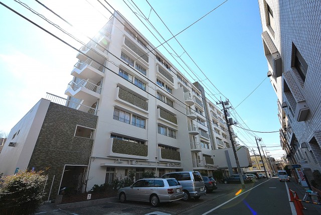 経堂セントラルマンション3F 外観