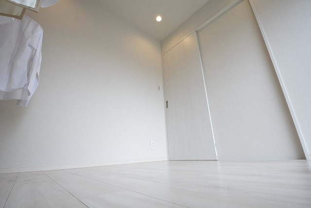 啓明宮前橋マンション 洋室2