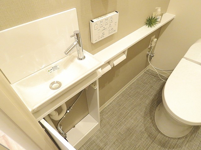 豊栄平町マンション　トイレ