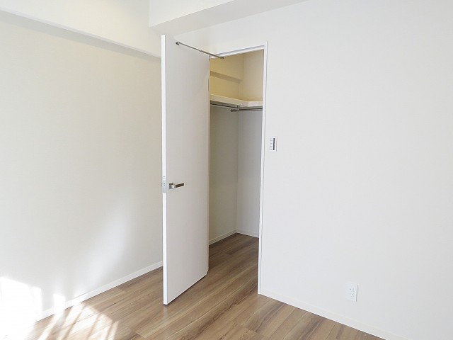 豊栄平町マンション　クローゼット