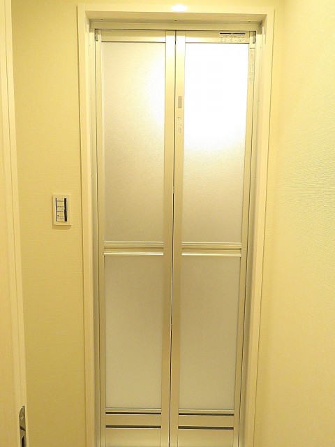 モナーク三軒茶屋　バスルーム