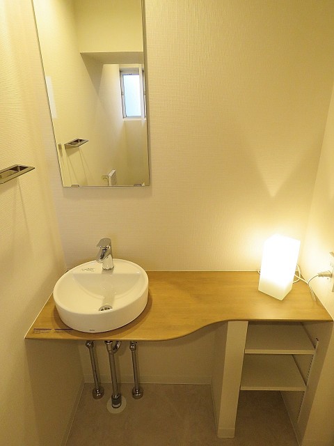 モナーク三軒茶屋　洗面化粧台