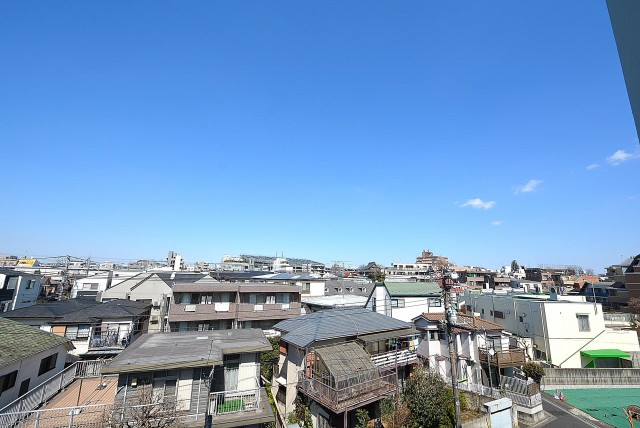 東海経堂マンション4F バルコニー