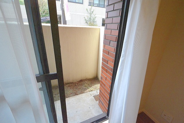 カルム桜新町パティオ 洋室2