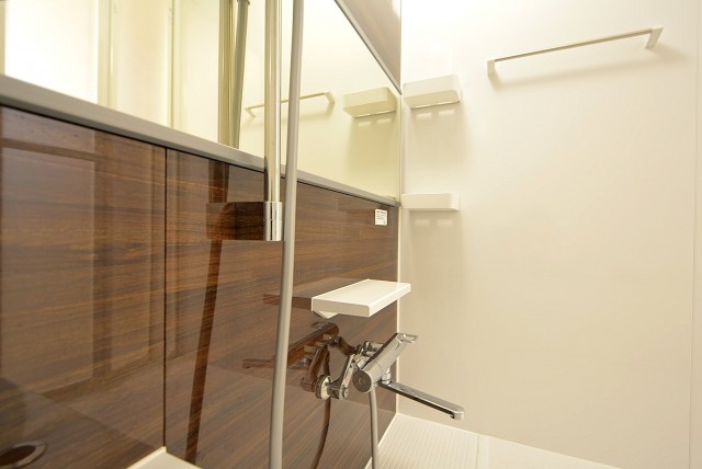 経堂セントラルマンション3F バス