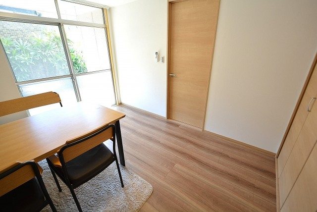 都立大第2コーポラス 洋室2 