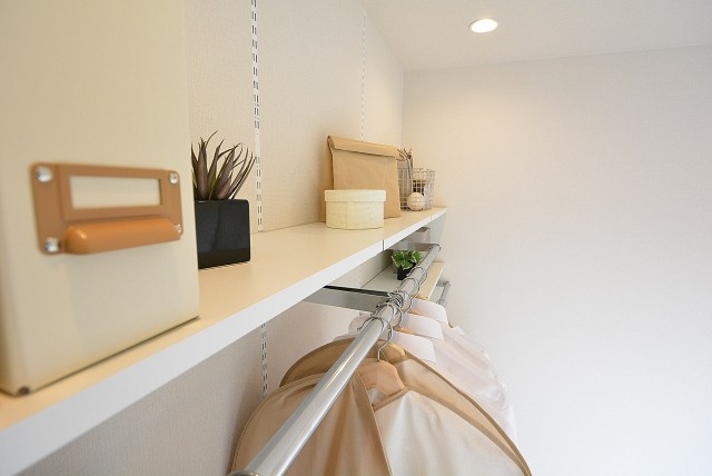 啓明宮前橋マンション 洋室2