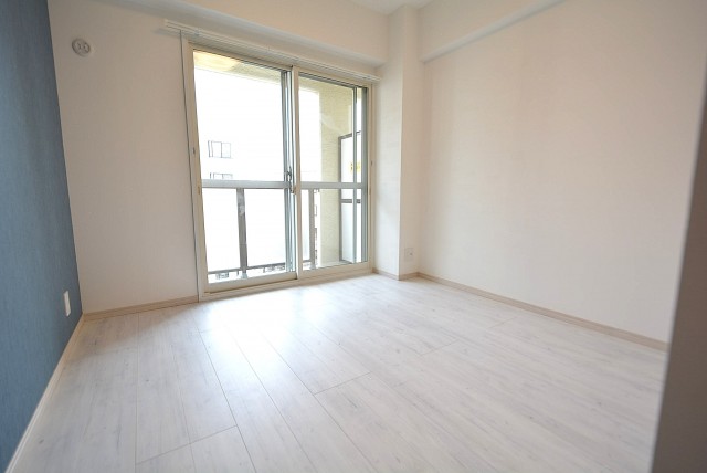 都立大バロンズコート 洋室