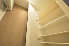 経堂セントラルマンション3F 玄関