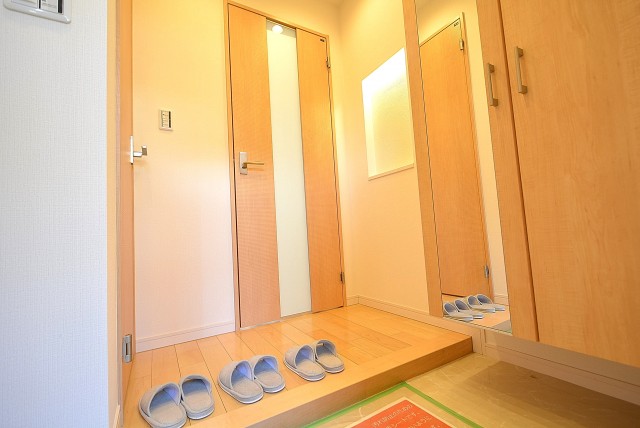 柿の木坂サニーハイツ 玄関