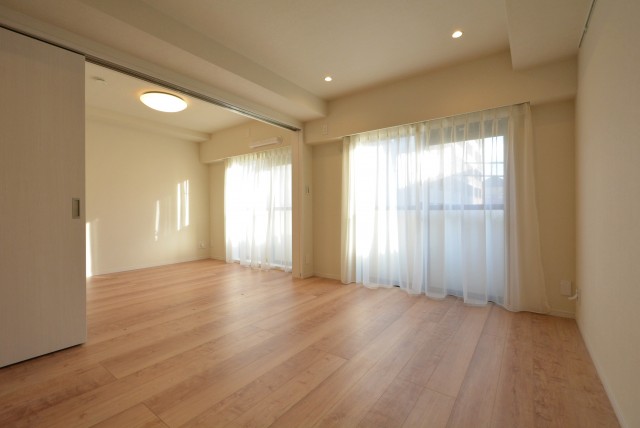 ライオンズマンション上用賀 LDK+洋室1