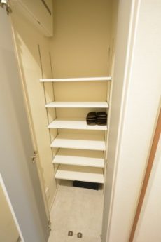 ライオンズマンション上用賀 玄関