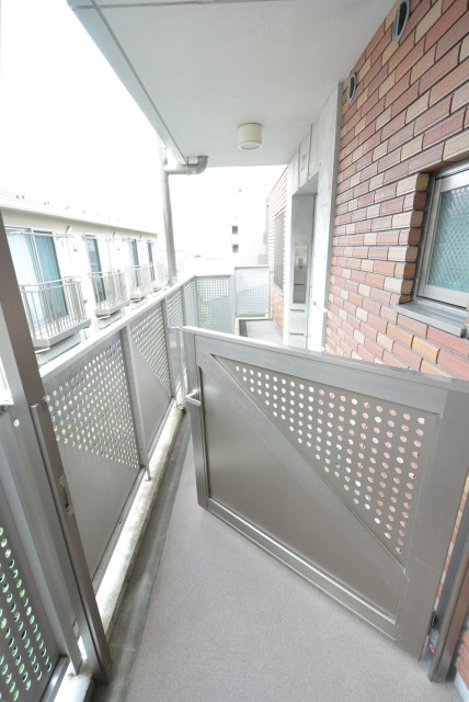 ジェイパーク桜新町 ポーチ