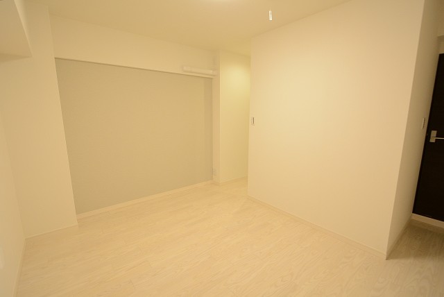 シャルム成城 洋室①