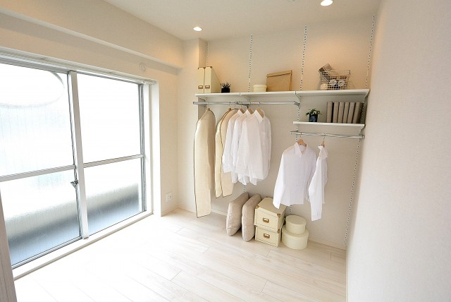 啓明宮前橋マンション 洋室2