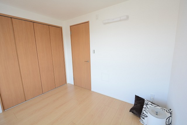 経堂セントラルマンション 　洋室北